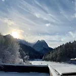 - Seehaus Riessersee * Гарміш-Партенкірхен