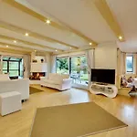 - Seehaus Riessersee *
