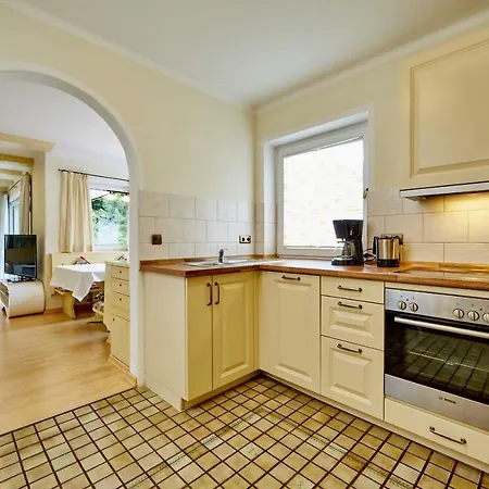 - Seehaus Riessersee *